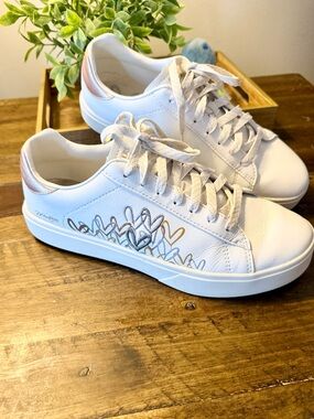 Skechers- Jgoldcrown Eden LX Gleaming Hearts Casual Sneakers
